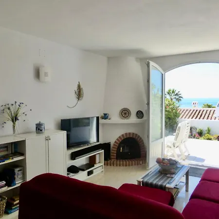 Pueblo Chimenea Holiday home Nerja